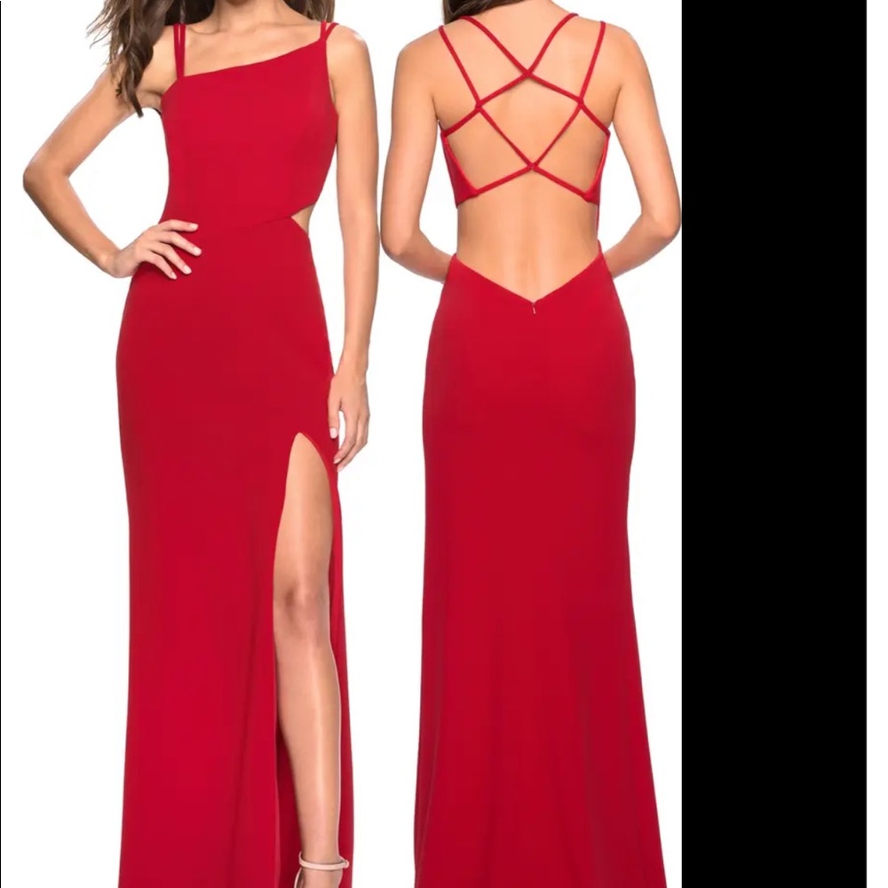 Red prom dress
